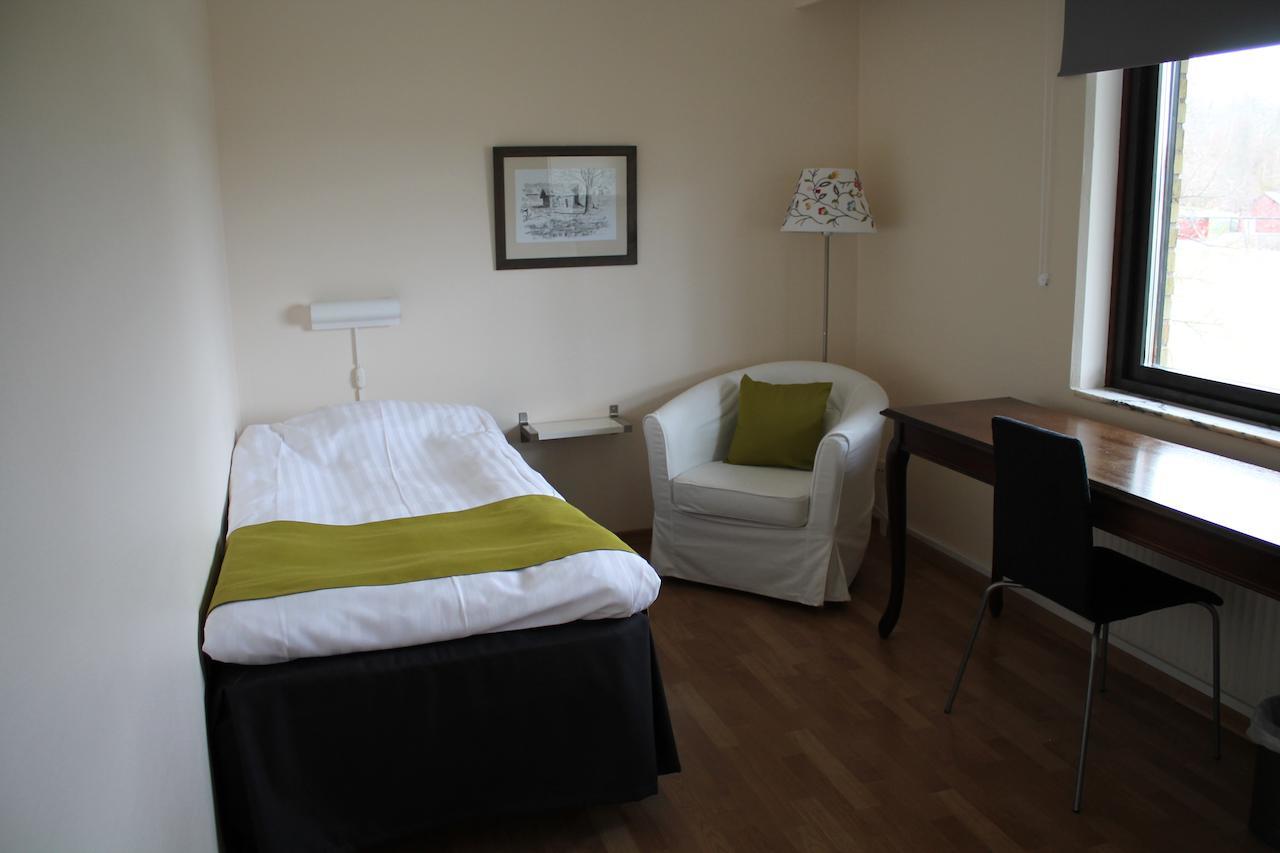 Yxnerum Hotel & Conference Quarto foto